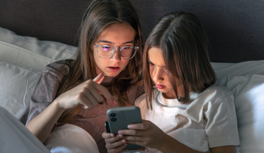 παιδιά social media