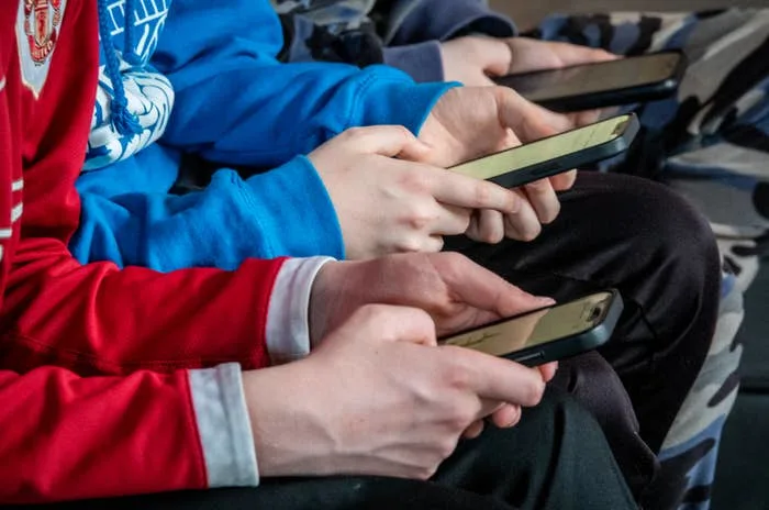 σύγχρονης πατρότητας ανδρόσφαιρας