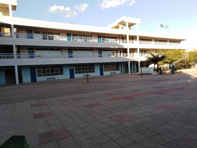 Άγιοι Ανάργυροι πρότυπο γυμνάσιο μετεγκατάσταση έλεγχος σχολικών κτιρίων ασφάλεια παιδιών